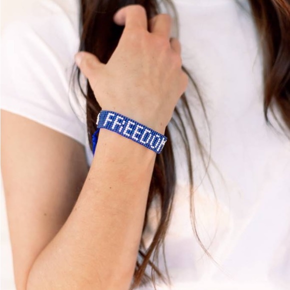 Freedom Survivor-made bracelet! - Picture 3 of 4